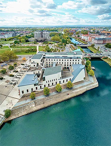 Photo aérienne par drone de la Maison de la Musique - Expertise Drone Alsace